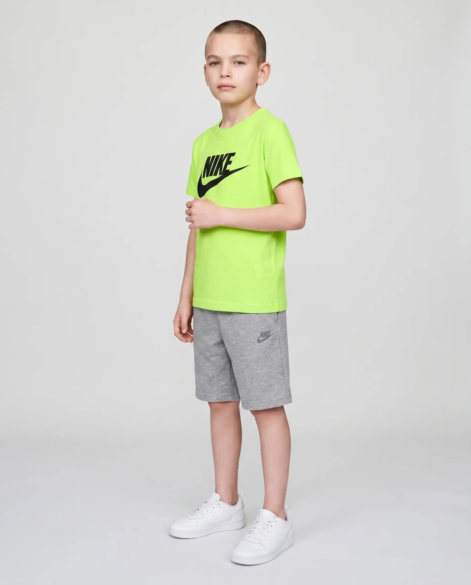 Nike Baskılı Tişört ve Şort Takım
