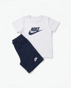 Nike Baskılı Tişört ve Şort Takım